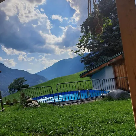 Tauernzwerg Am Bauernhof * Ausserfragant