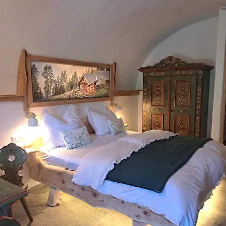 Tauernzwerg Am Bauernhof Ausserfragant